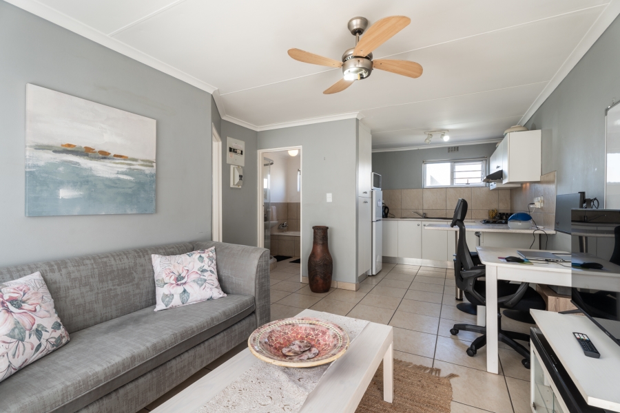 1 Bedroom Property for Sale in Parow North Western Cape